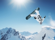 开云官网-北欧风暴席卷梅阿查，哈兰德闪耀之夜，国际米兰鏖战记