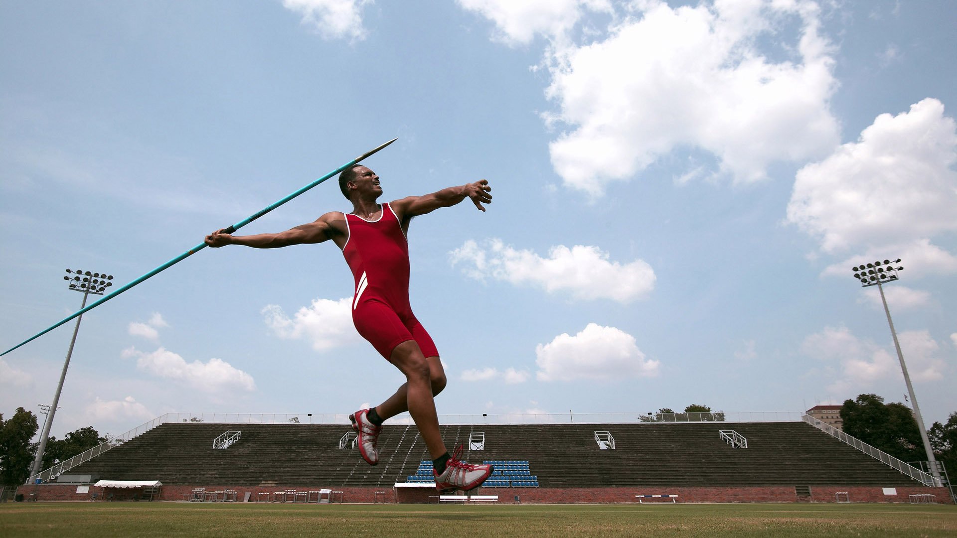 鏖战密尔沃基，德罗赞的完美交响曲