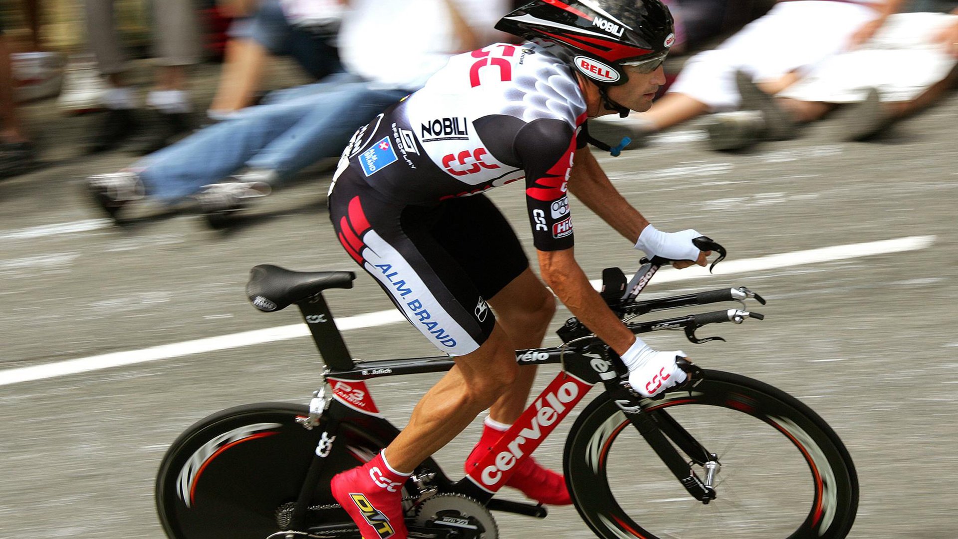 布克一剑封喉！新疆闪电战击溃上海，关键先生诠释何为速胜哲学