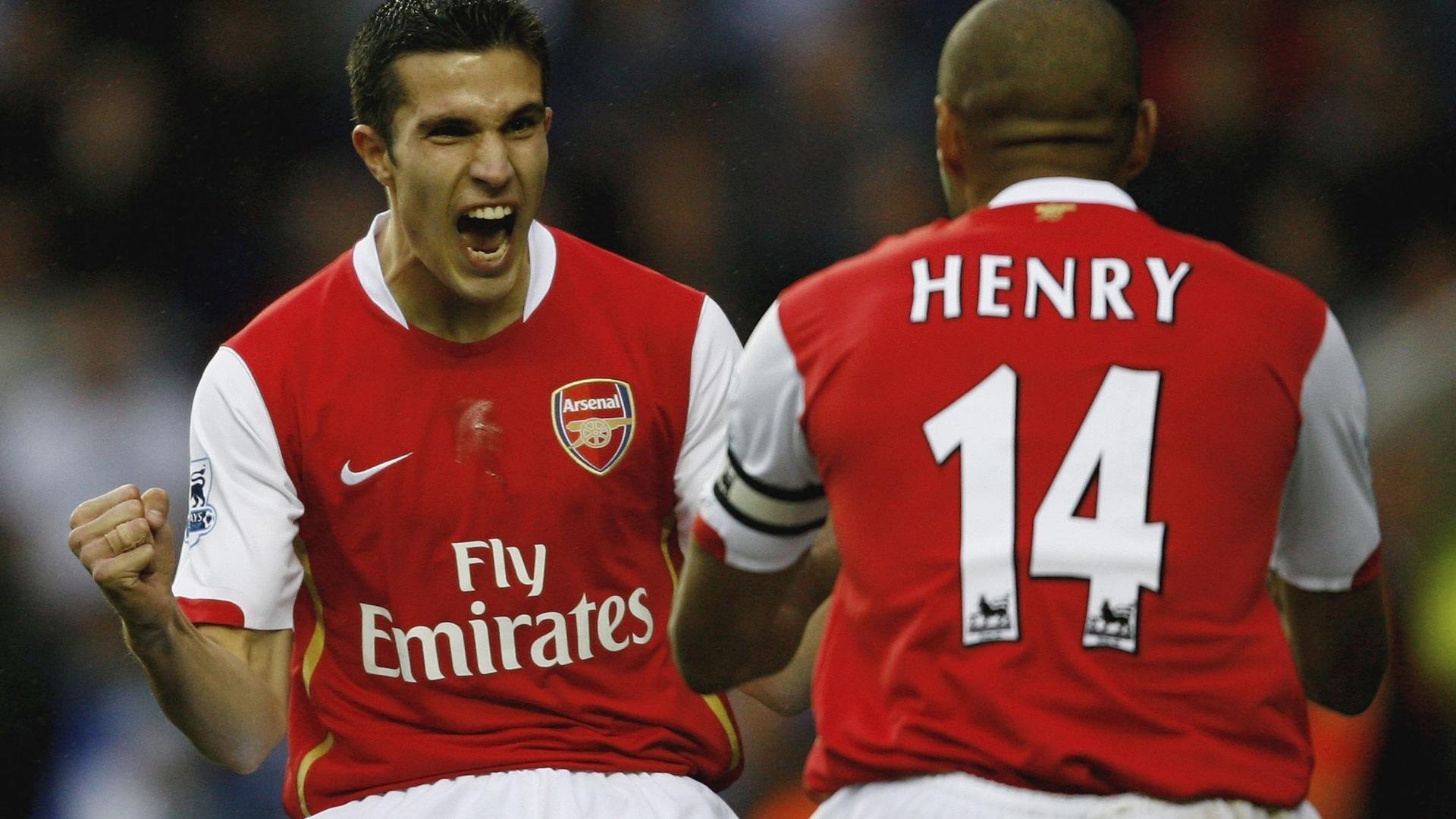 奥斯梅恩终场前爆发，曼联绝杀德国豪门演绎欧冠经典