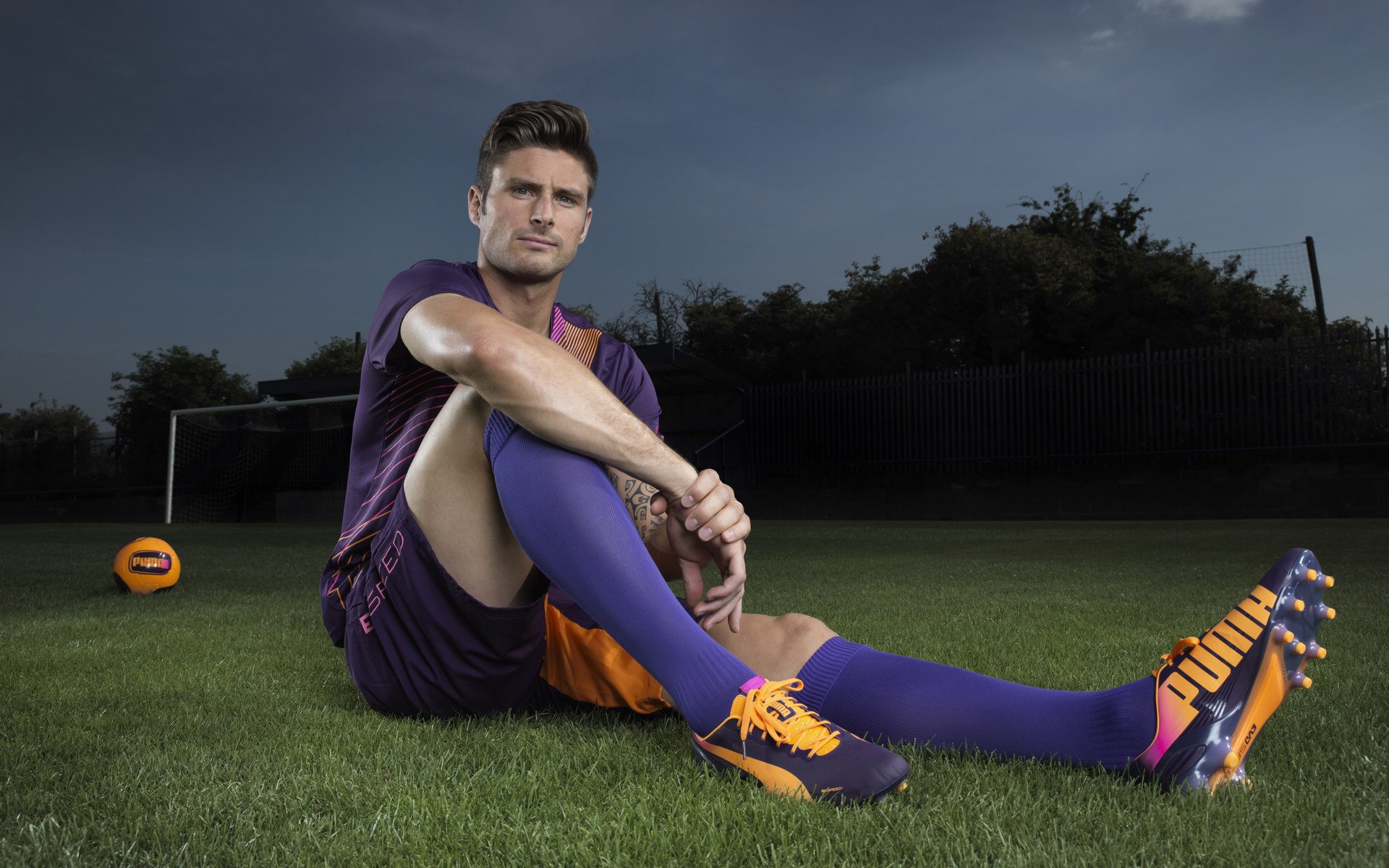 赛道上的逆袭，索伯车队力克迈凯伦，维斯塔潘状态火热再掀风云